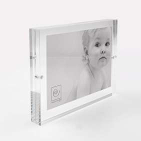 Cornice Mascagni M215 in plexiglass trasparente 13x18 cm con chiusura magnetica